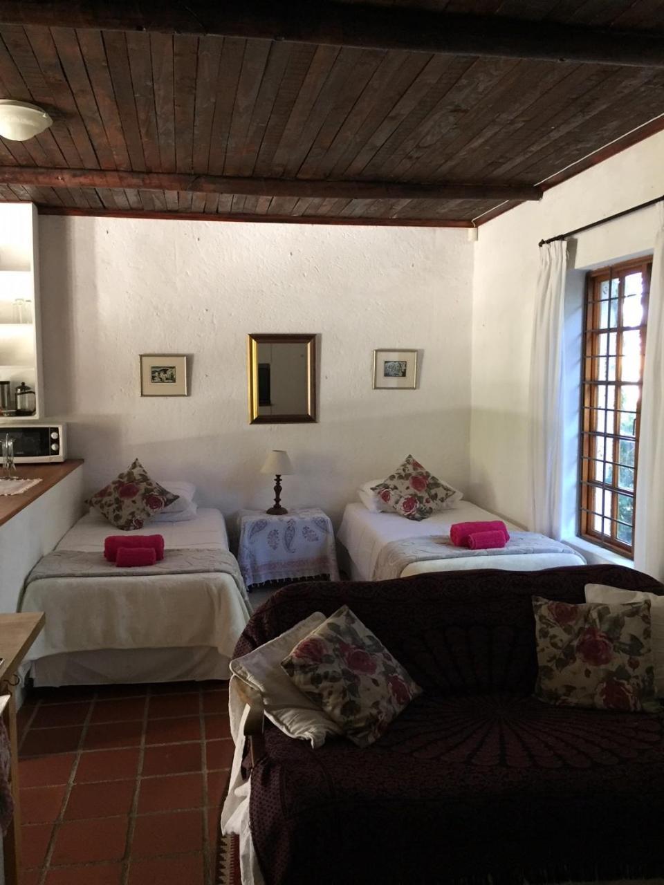 Haven Of Peace And Garden Cottage Hermanus Bagian luar foto