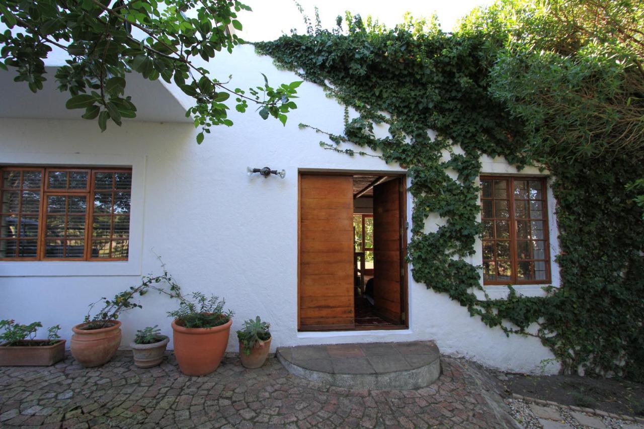 Haven Of Peace And Garden Cottage Hermanus Bagian luar foto