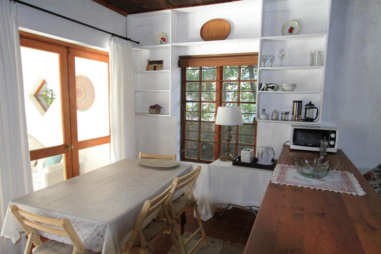 Haven Of Peace And Garden Cottage Hermanus Bagian luar foto